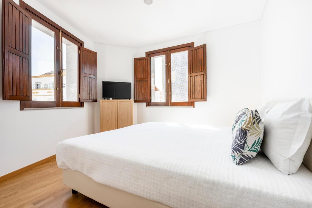 Apartamento 1º De Maio 塔维拉 外观 照片